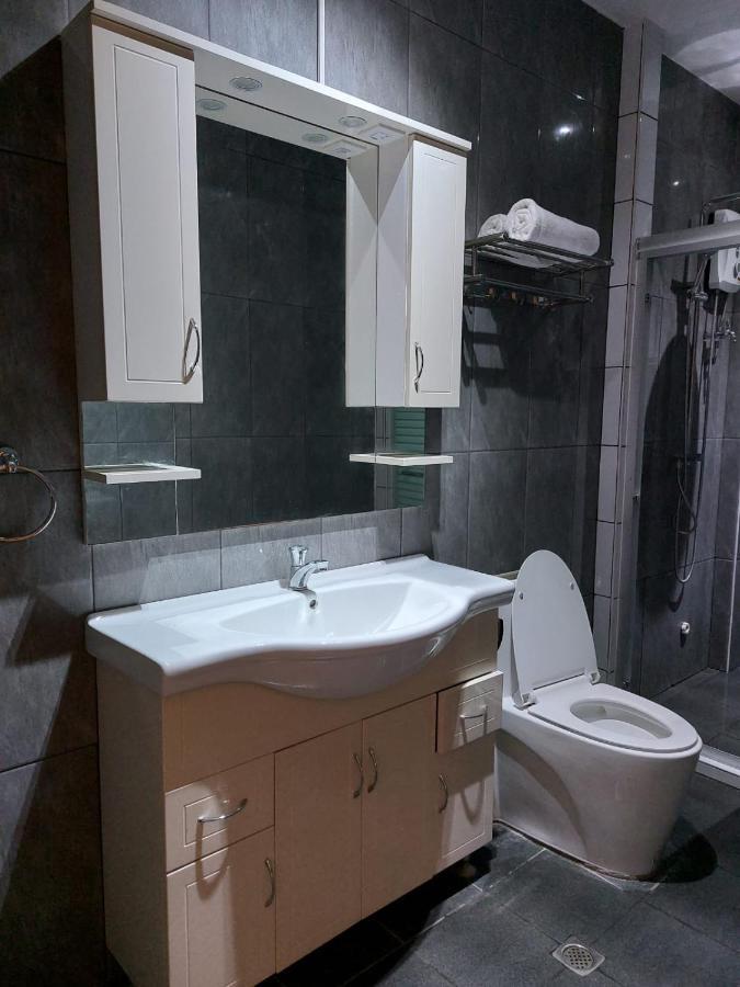 Bonsai Jacuzzi Rooms Panglao Exterior foto