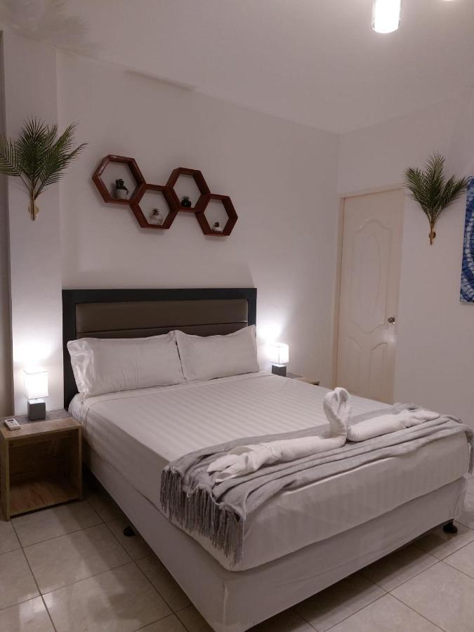 Bonsai Jacuzzi Rooms Panglao Exterior foto