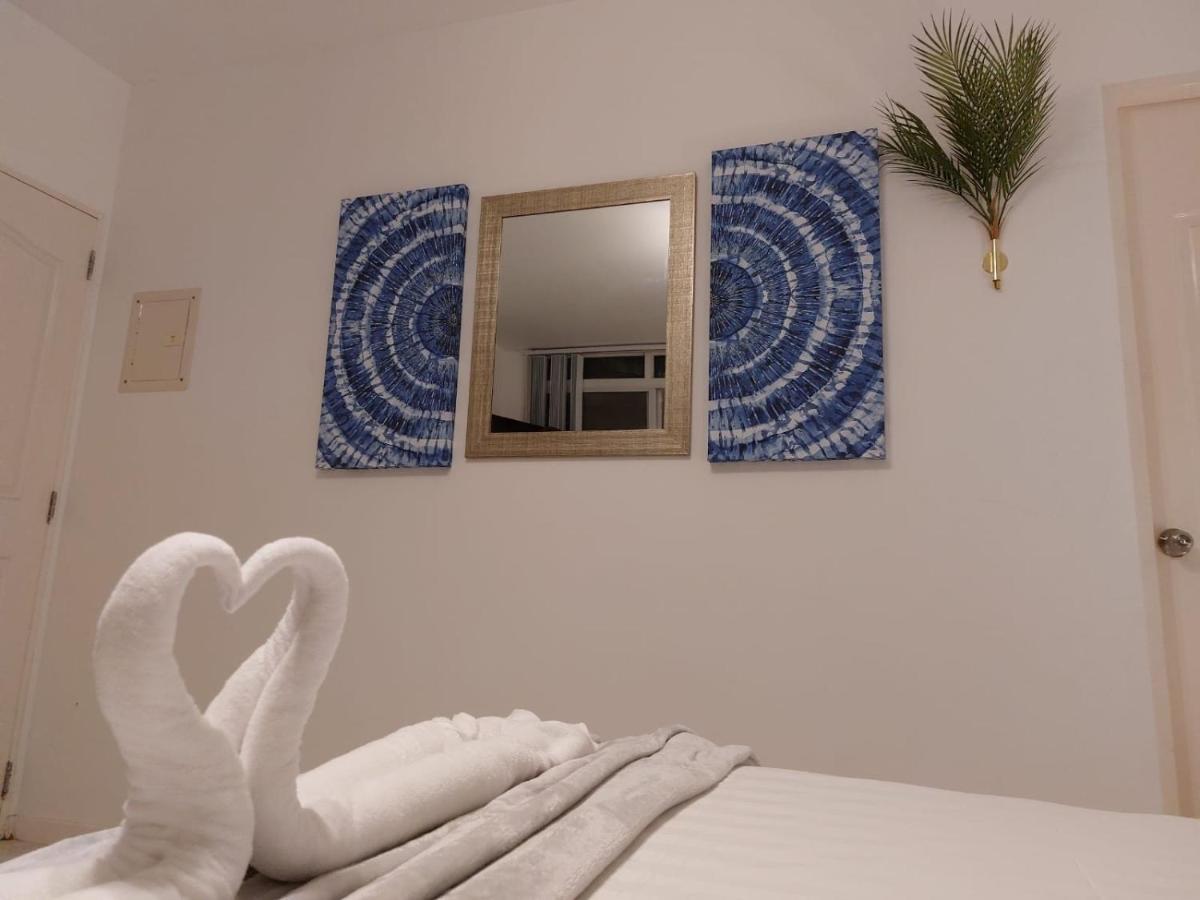 Bonsai Jacuzzi Rooms Panglao Exterior foto